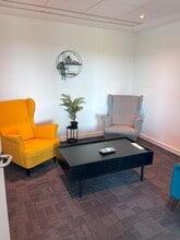 Stangate Cres, Borehamwood for sale Interior Photo- Image 1 of 5