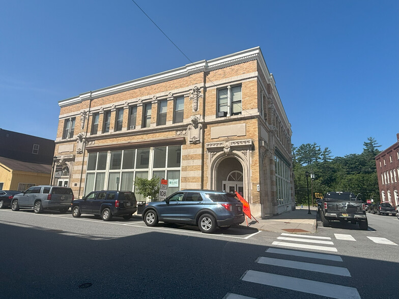 49 Congress St, Rumford, ME for sale - Building Photo - Image 1 of 8