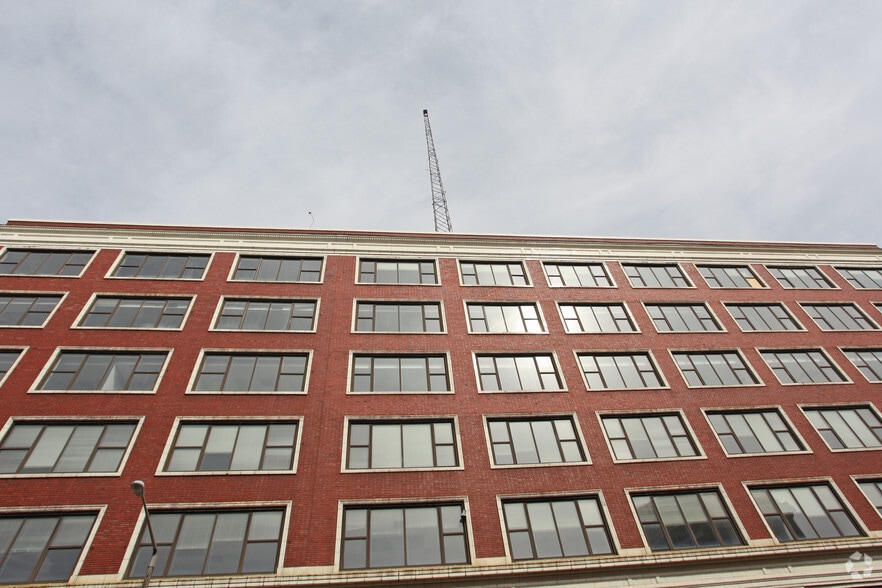 56 Division Ave N, Grand Rapids, MI for sale - Building Photo - Image 3 of 6