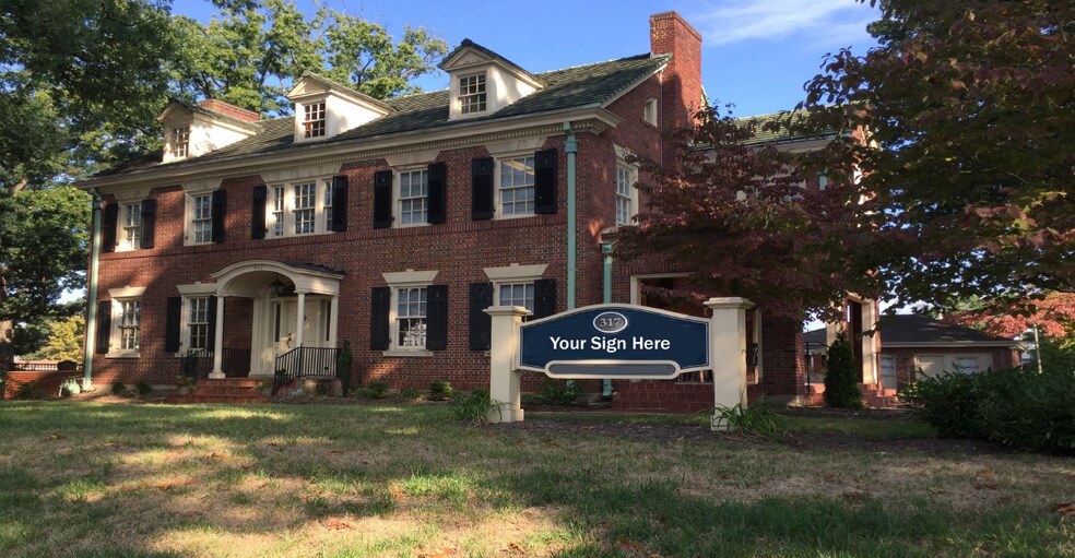 317 Washington Ave SW, Roanoke, VA 24016