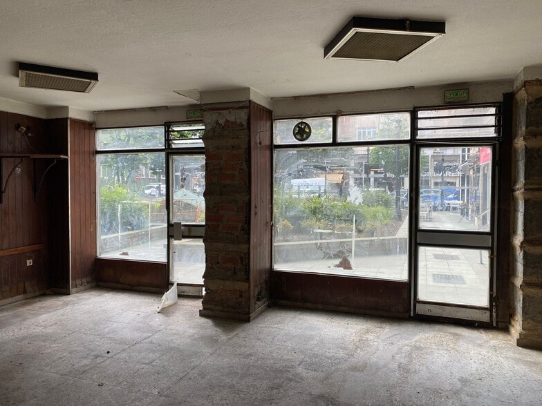 Calle Emilio Tuya, 45, Gijón, Asturias for lease - Interior Photo - Image 1 of 13