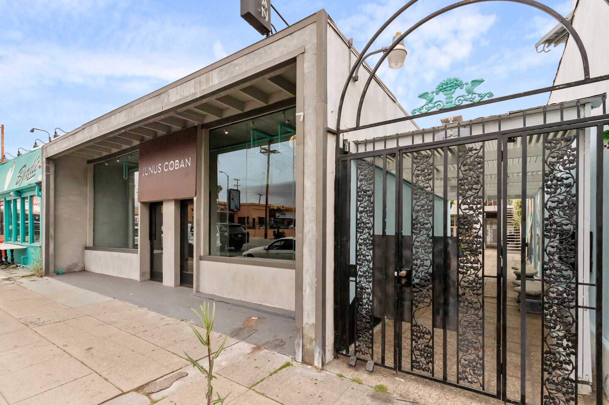 8032 W 3rd St, Los Angeles, CA for lease Building Photo- Image 1 of 19