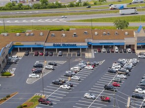 900 Conference Dr, Goodlettsville, TN for lease Building Photo- Image 2 of 9