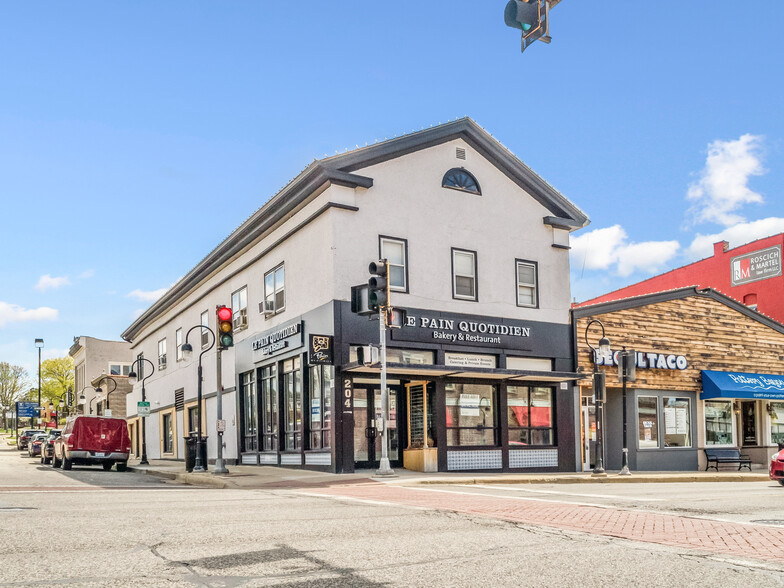 204 S Washington St, Naperville, IL for sale - Primary Photo - Image 1 of 1