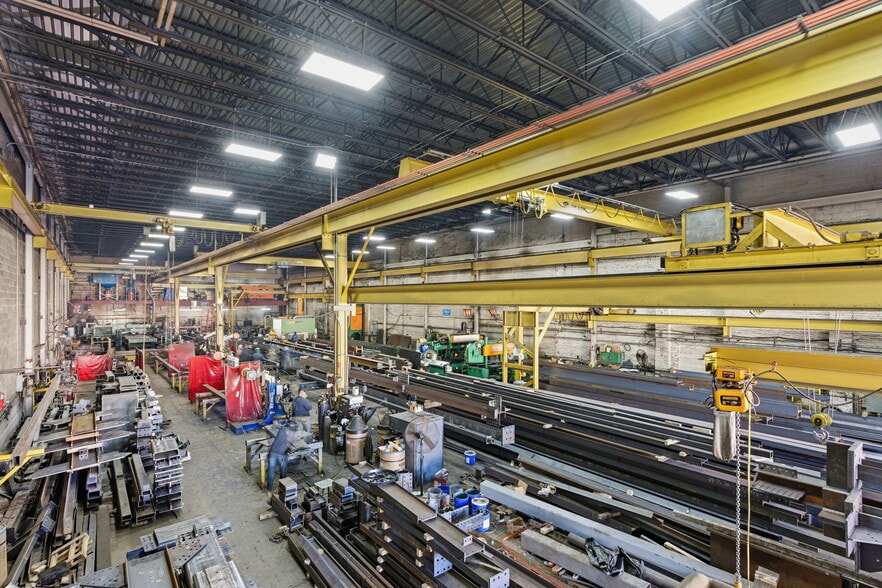 128 44th St, Brooklyn, NY for lease - Interior Photo - Image 2 of 7