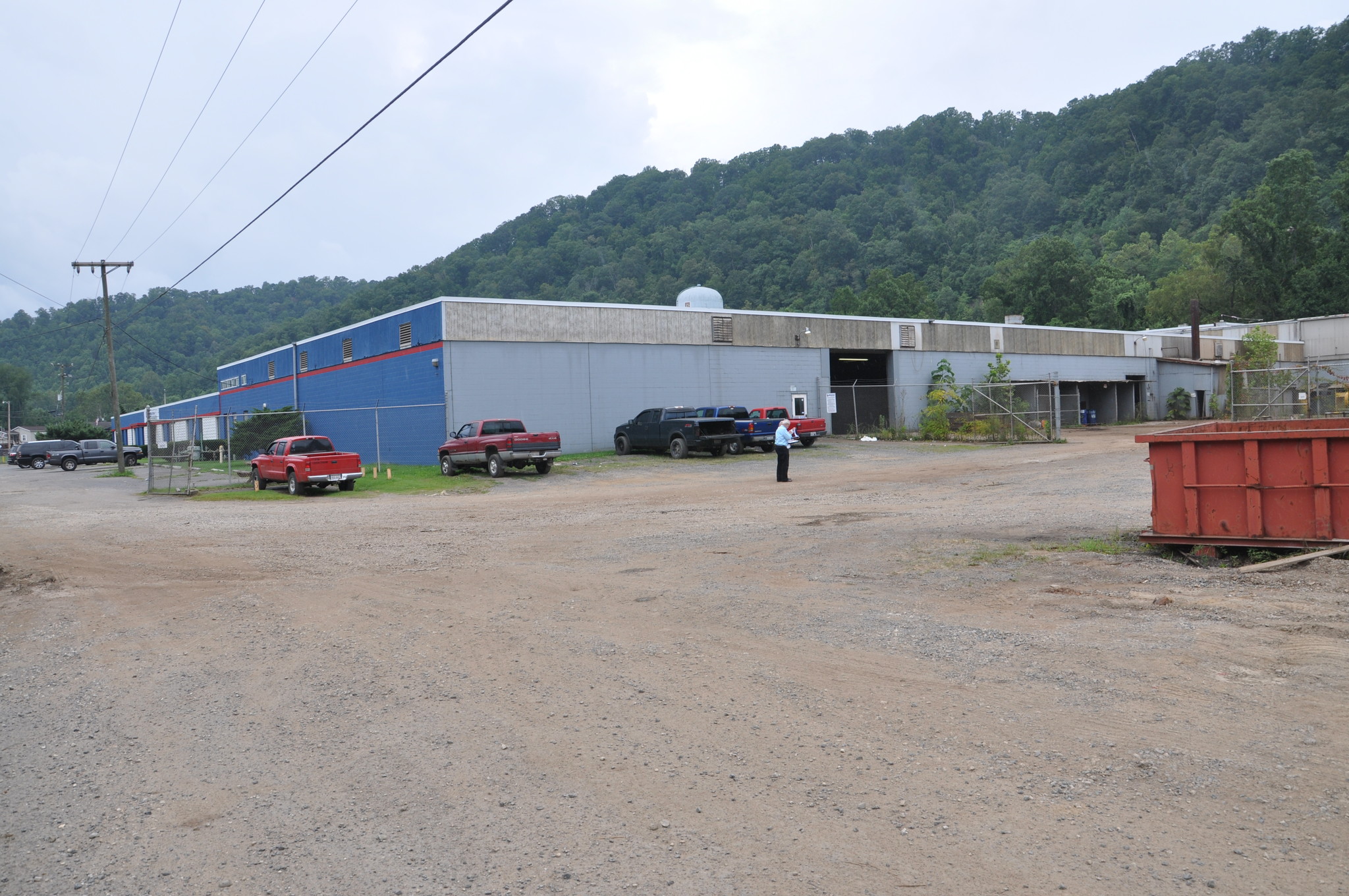 2871 Thunder Rd, Chapmanville, WV for sale Building Photo- Image 1 of 1