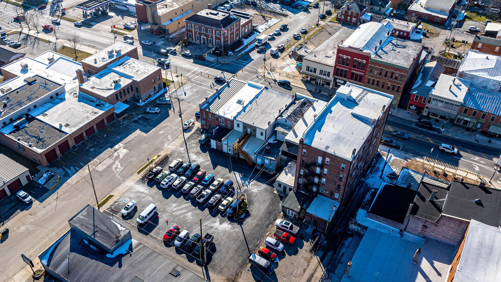 111 S Main St, Urbana, OH for lease - Building Photo - Image 2 of 66