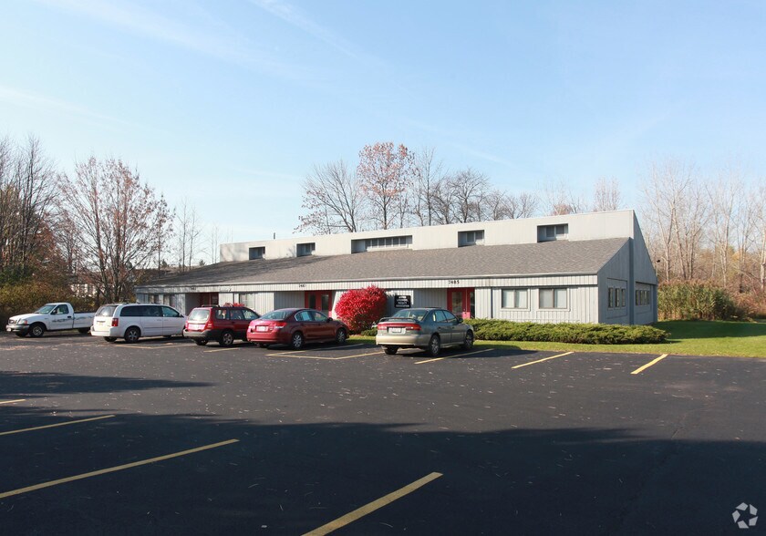 7481-7485 Morgan Rd, Bayberry, NY for lease - Primary Photo - Image 1 of 5