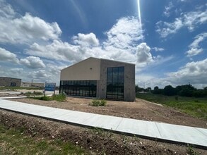 1705 Robert S Light Blvd, Buda, TX for lease Building Photo- Image 2 of 4