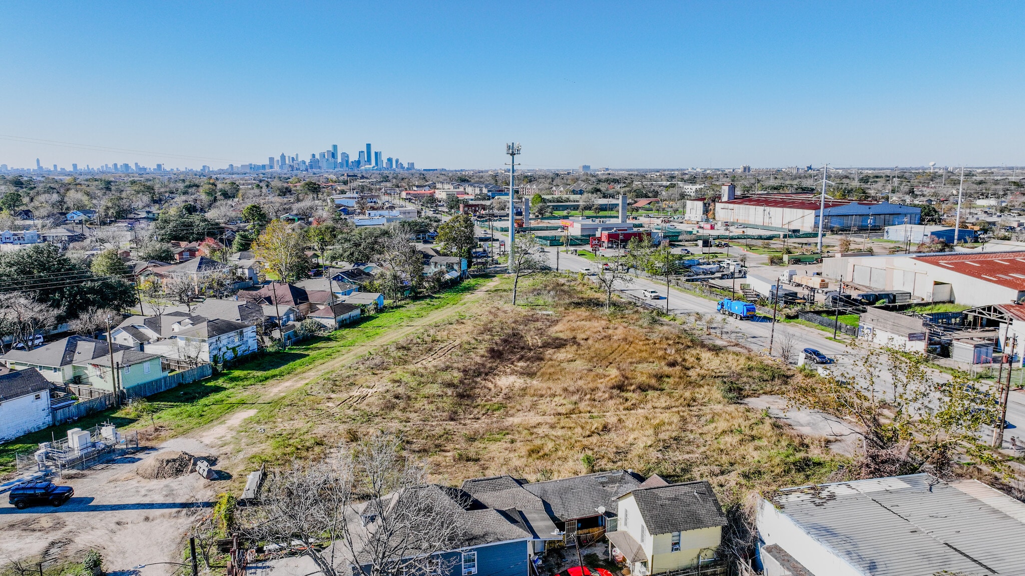 7634 Harrisburg Blvd, Houston, TX for sale Aerial- Image 1 of 9