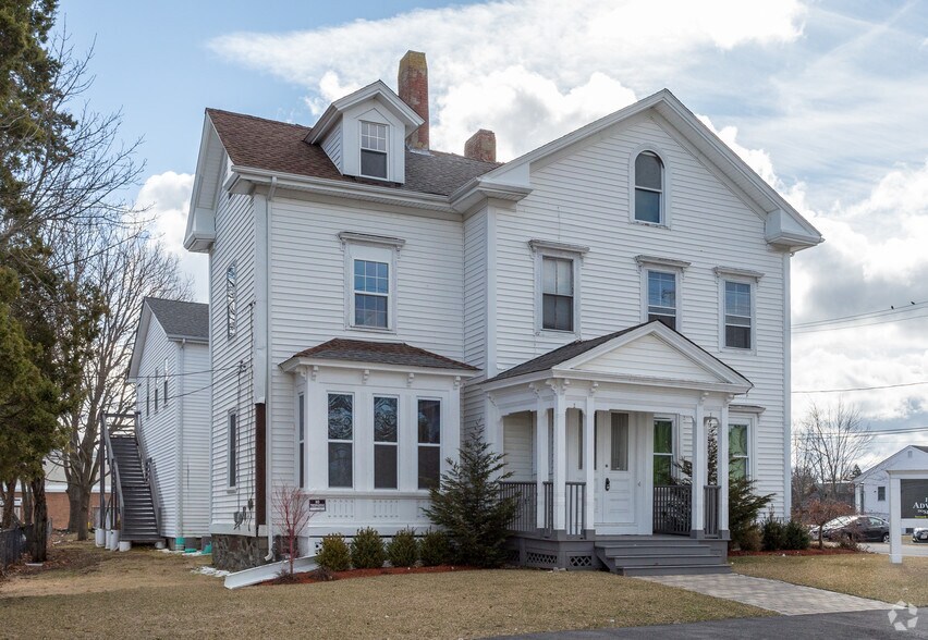 150-154 Cohannet St, Taunton, MA for sale - Primary Photo - Image 1 of 1