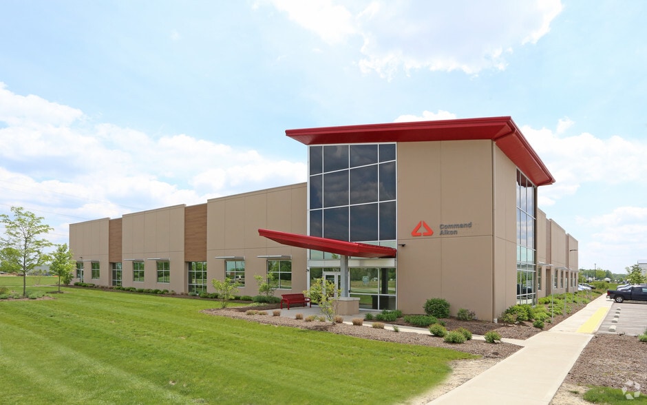 6750 Crosby Ct, Dublin, OH for lease - Building Photo - Image 1 of 2