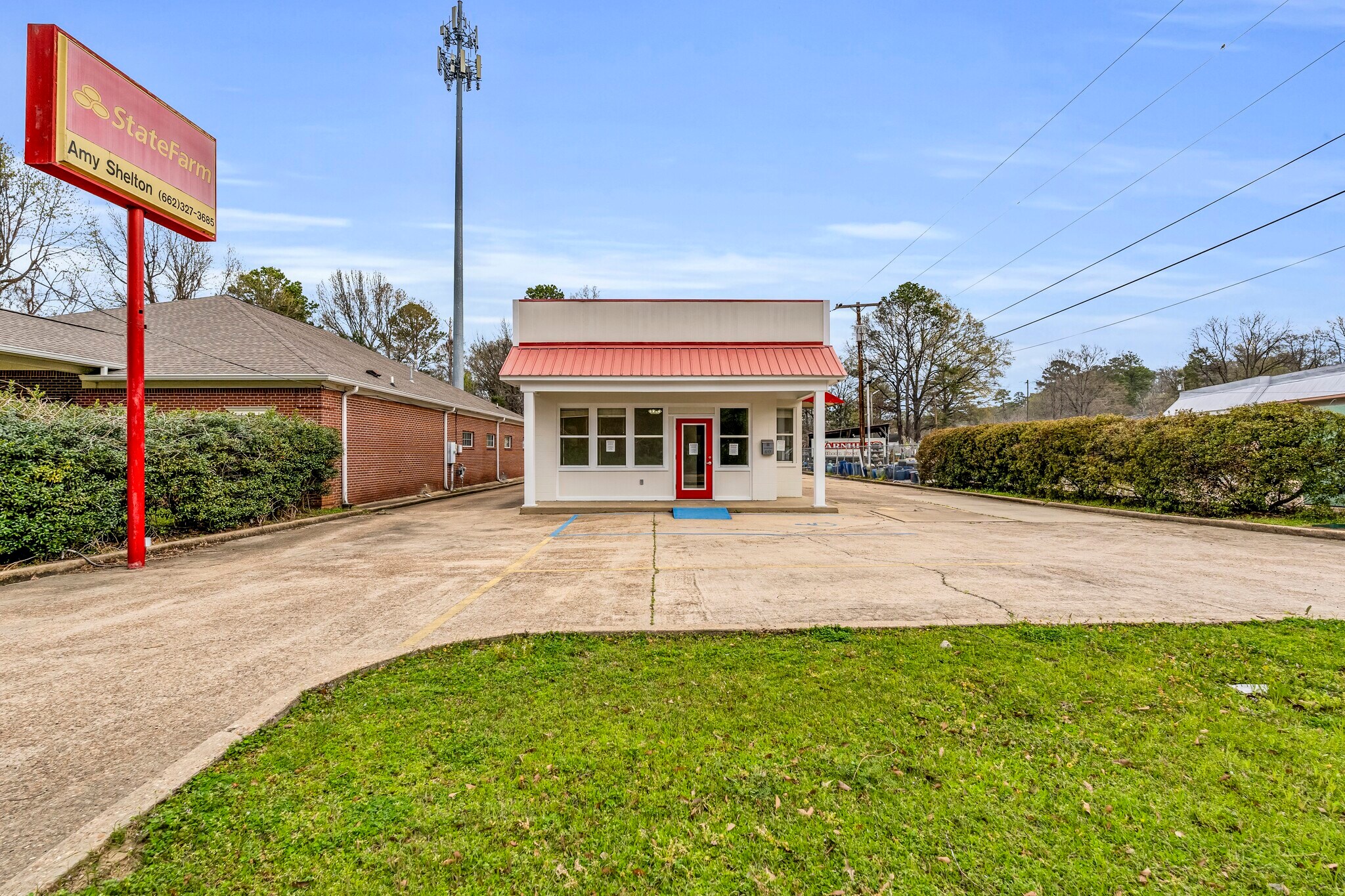 617 18th Ave N, Columbus, MS for sale Primary Photo- Image 1 of 1