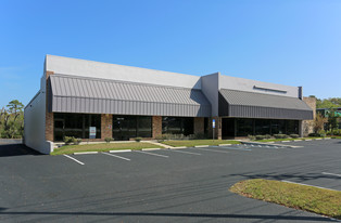 Altamonte Retail Center - Warehouse