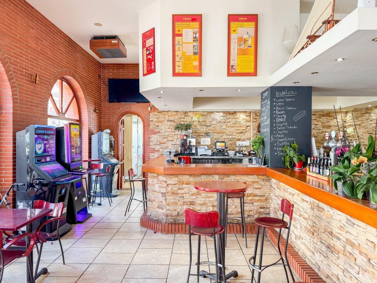 Vila-seca, TAR 43481 -  -  - Interior Photo - Image 1 of 24