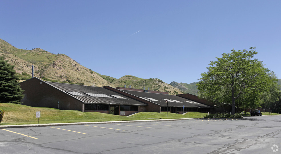 391 S Chipeta Way, Salt Lake City, UT for lease - Primary Photo - Image 1 of 4