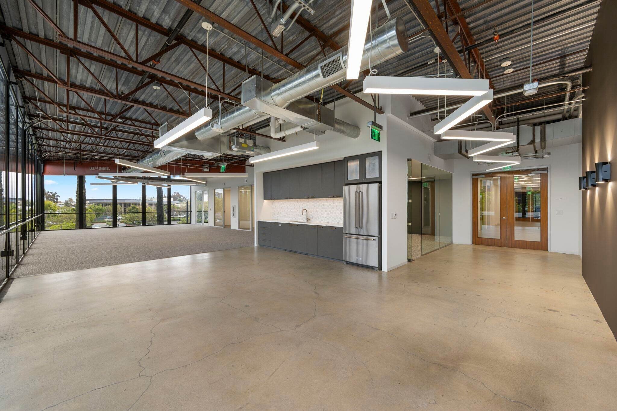 18600 MacArthur Blvd, Irvine, CA for lease Interior Photo- Image 1 of 9