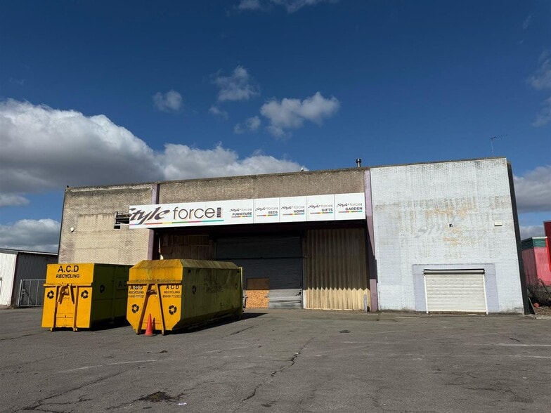 11 Village Farm Industrial Estate, Pyle for lease - Building Photo - Image 3 of 5