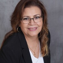 Yolanda Cruz