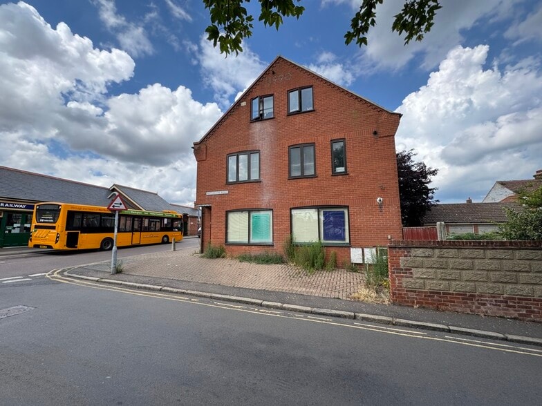 Station Approach, Sheringham for lease - Building Photo - Image 2 of 3