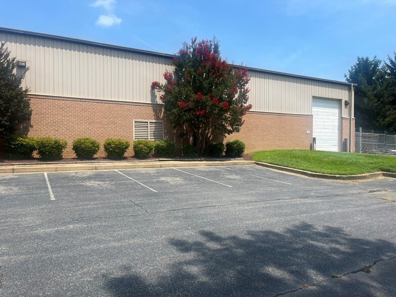 4601 Richlynn Dr, Belcamp, MD for lease - Building Photo - Image 2 of 3