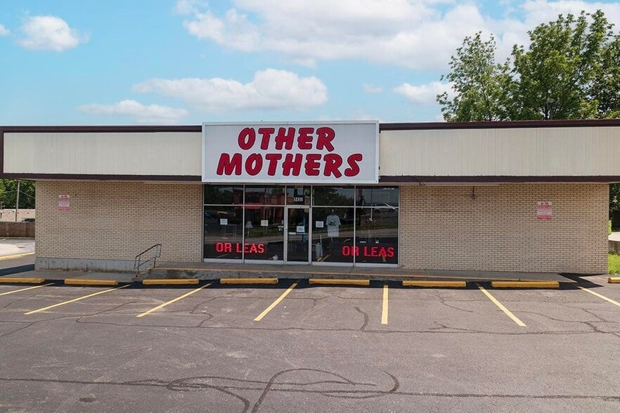 1430 W Kearney St, Springfield, MO for sale - Building Photo - Image 2 of 15