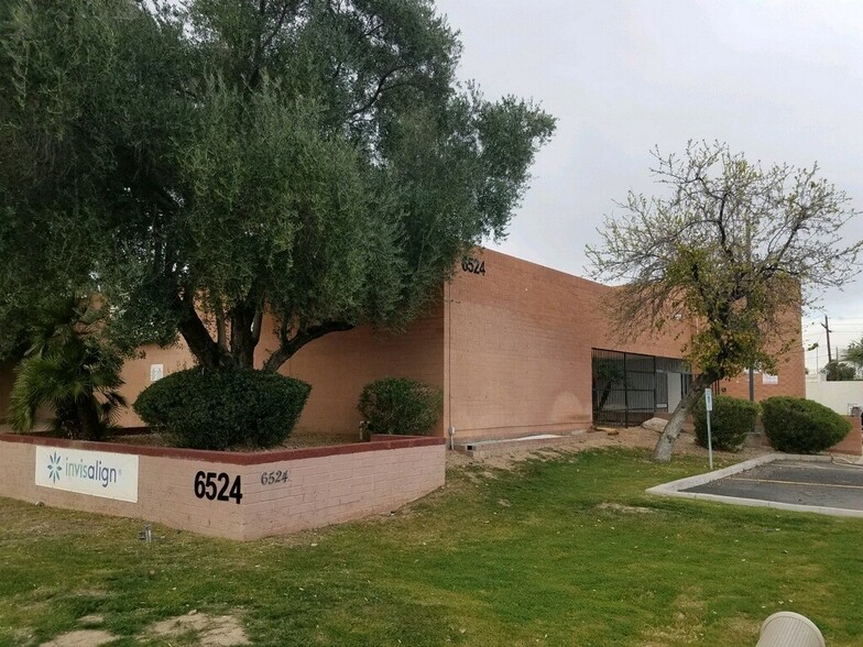 6524 W Indian School Rd, Phoenix, AZ for lease - Building Photo - Image 2 of 9