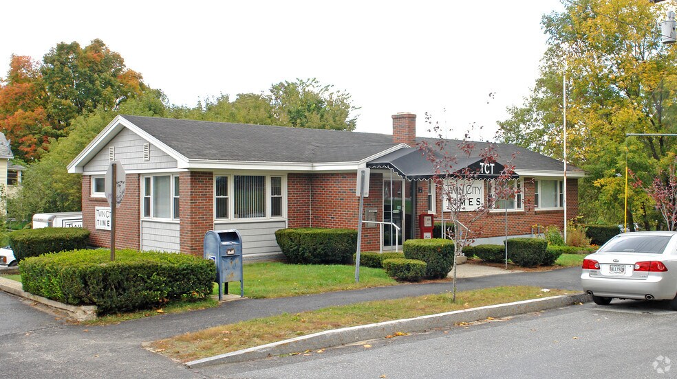 33 Dunn St, Auburn, ME for sale - Primary Photo - Image 1 of 1