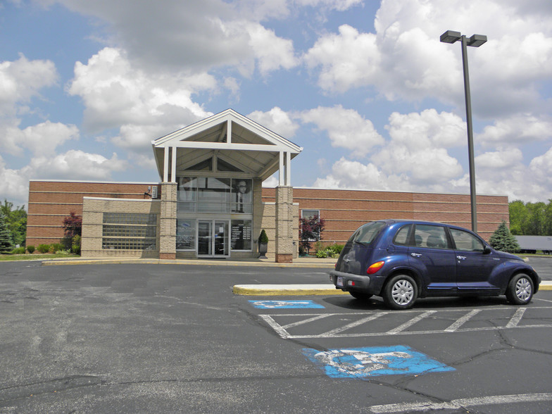 9244-9300 Market Square Dr, Streetsboro, OH for lease - Building Photo - Image 3 of 3