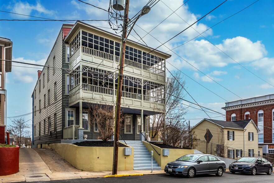 6 N Maryland Ave, Brunswick, MD for sale - Primary Photo - Image 1 of 1