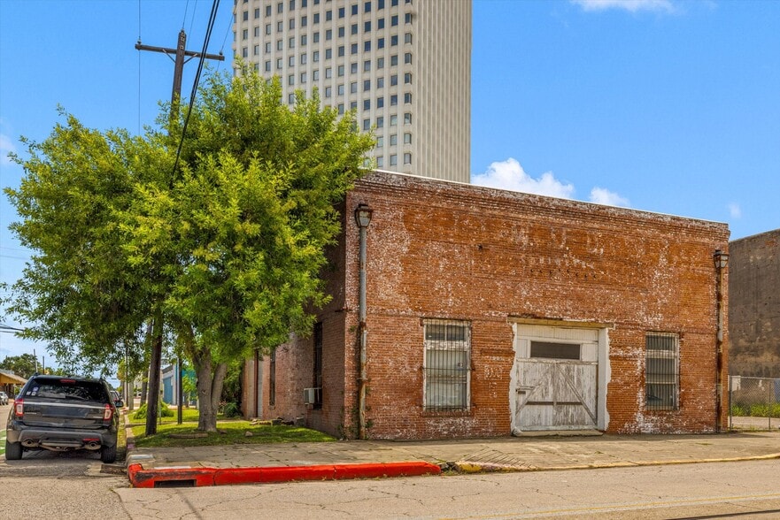 1901 Strand St, Galveston, TX for sale - Building Photo - Image 1 of 26