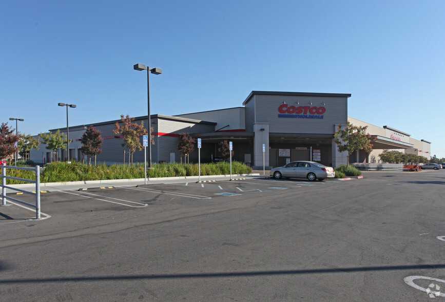 2670-2790 Harney Ln, Lodi, CA for lease - Building Photo - Image 3 of 12