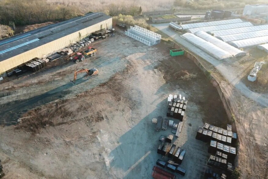 Industrial in Paimboeuf for sale - Aerial - Image 2 of 12