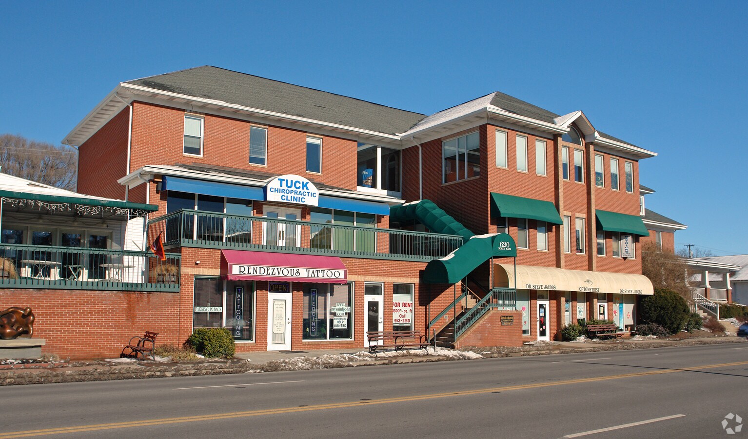 620 N Main St, Blacksburg, VA 24060