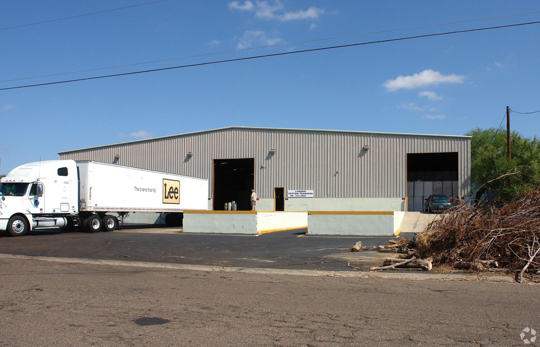 8102 San Gabriel Dr, Laredo, TX for sale Primary Photo- Image 1 of 1