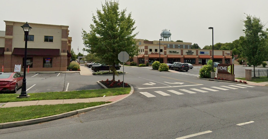 222 S Dupont Hwy, Dover, DE for lease Building Photo- Image 1 of 6