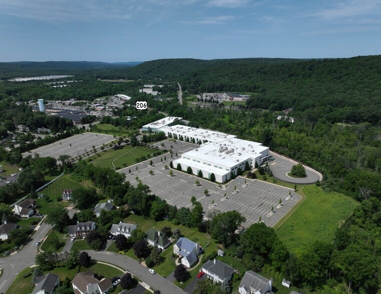 62 Flanders Bartley Rd, Flanders, NJ for sale - Building Photo - Image 2 of 9