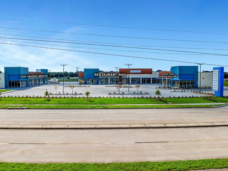 1821 BF Terry Blvd, Rosenberg, TX for lease - Building Photo - Image 2 of 25