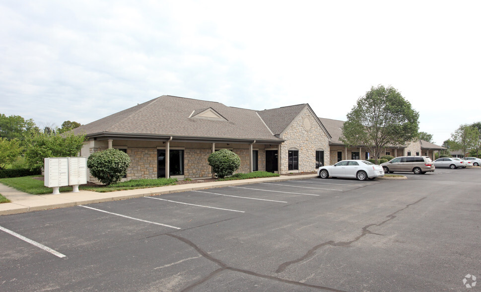 5910 Wilcox Pl, Dublin, OH for lease - Primary Photo - Image 1 of 8