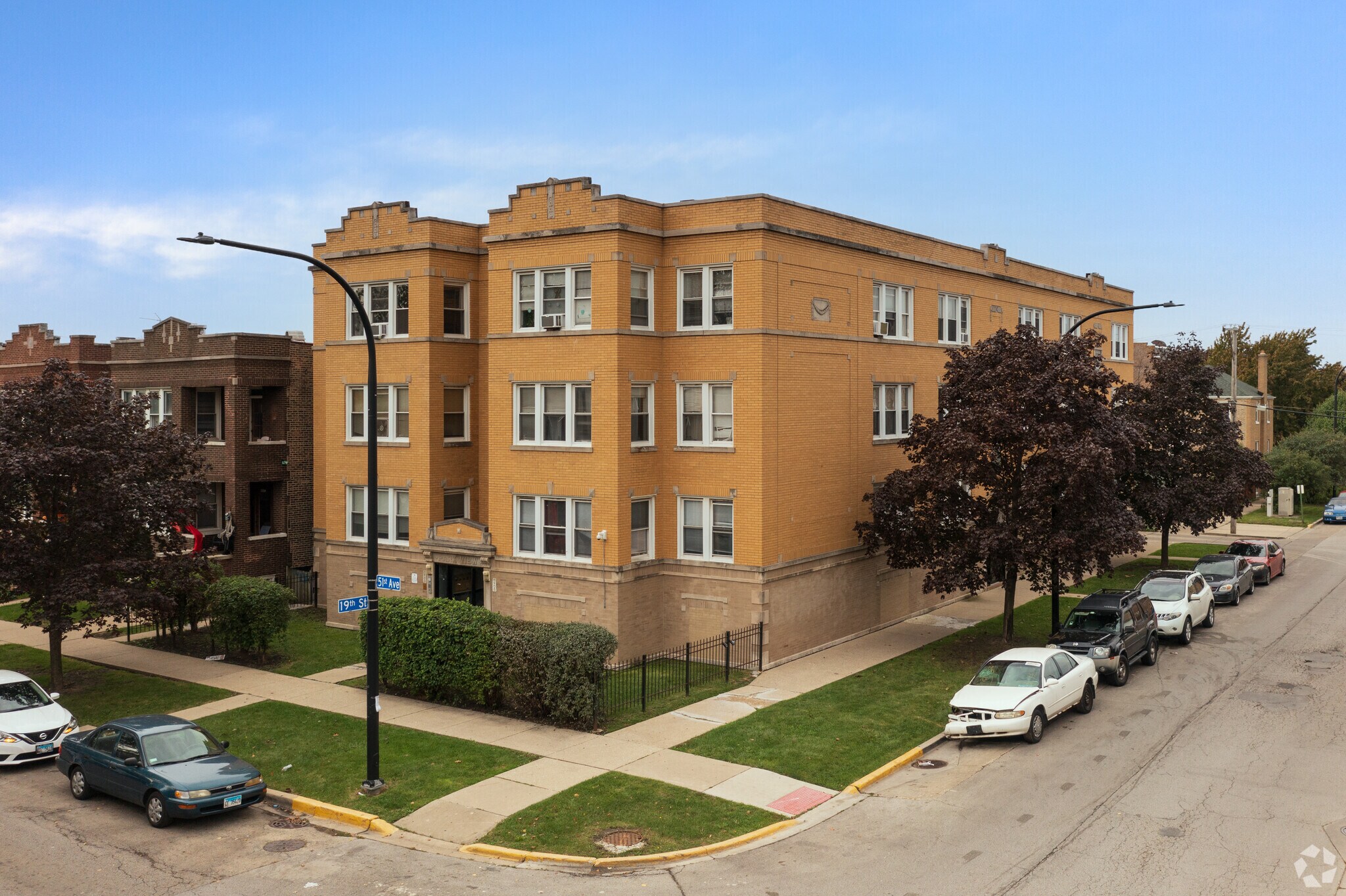 1900 S 51st Ave, Cicero, IL for sale Primary Photo- Image 1 of 1