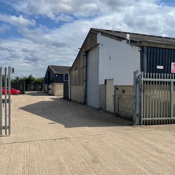 97 Hanney Rd, Abingdon for lease - Primary Photo - Image 1 of 3