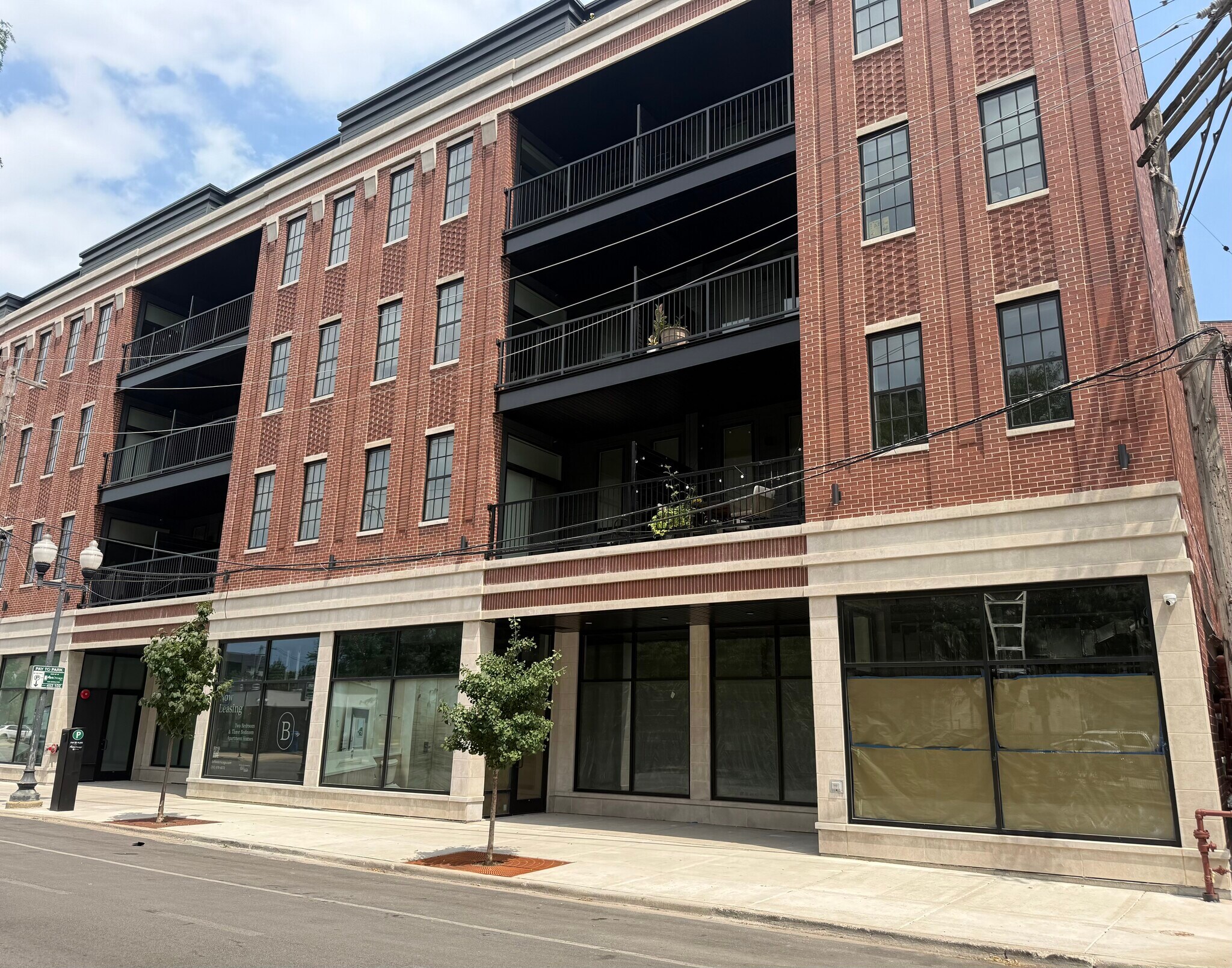 3914 N Lincoln Ave, Chicago, IL for lease Interior Photo- Image 1 of 2