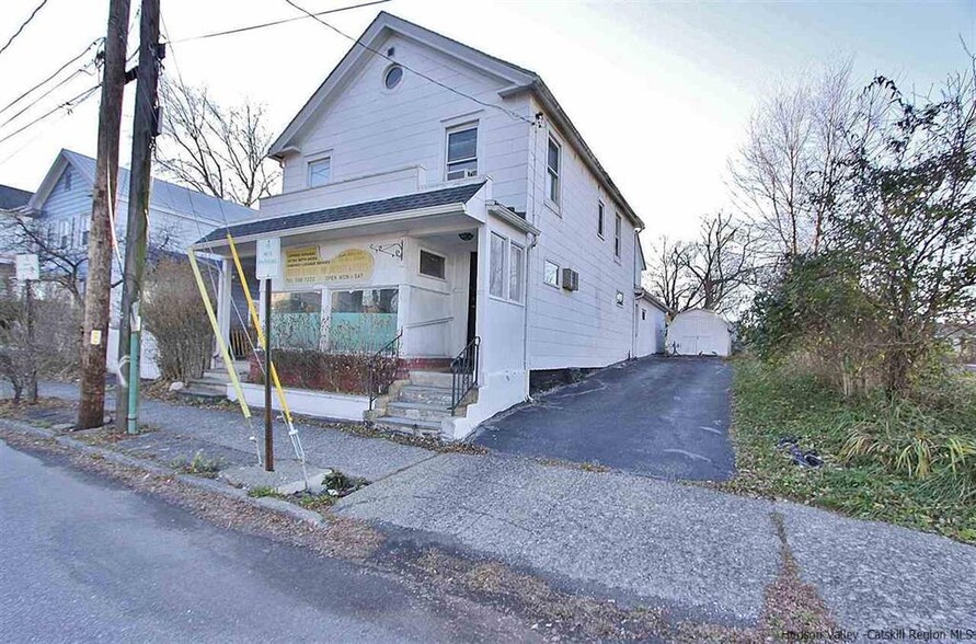 377 Washington Ave, Kingston, NY for sale - Building Photo - Image 1 of 1