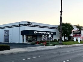 1135-1137 W Katella Ave, Orange CA - Warehouse