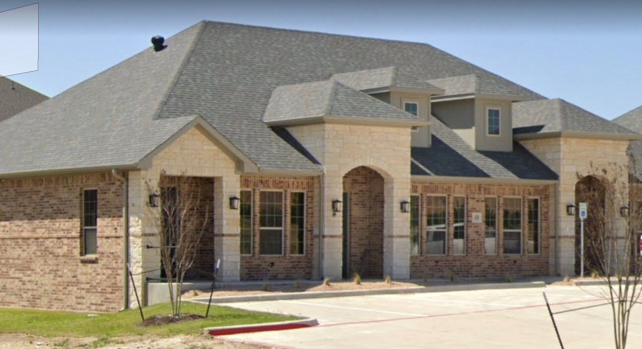 450 Hawkins Run, Midlothian, TX for sale Primary Photo- Image 1 of 9