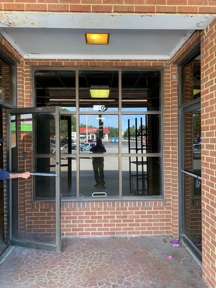 538 N Main St, Emporia, VA for lease - Building Photo - Image 2 of 20