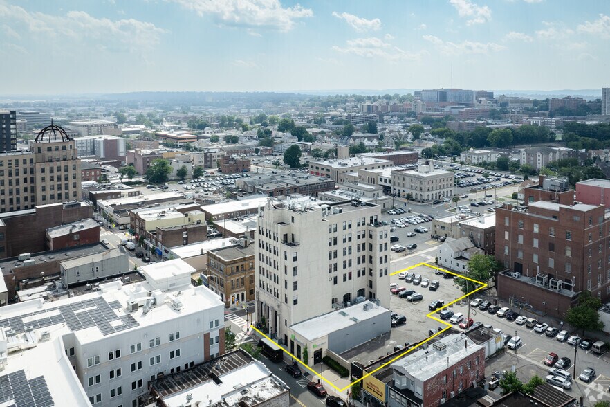 ValueAdd Mixed Use Hackensack, NJ CBD Hackensack, NJ for Sale