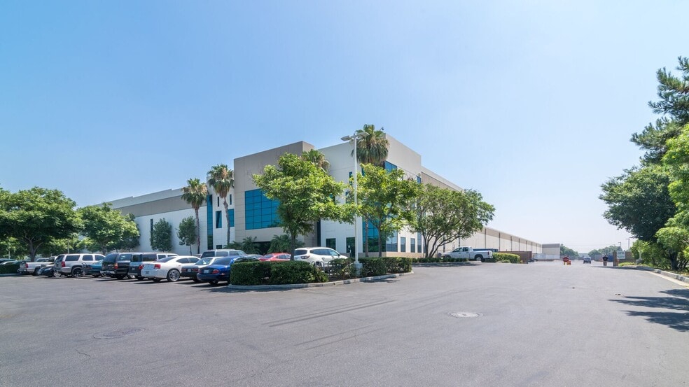 5540 4th St, Ontario, CA for lease - Primary Photo - Image 1 of 2