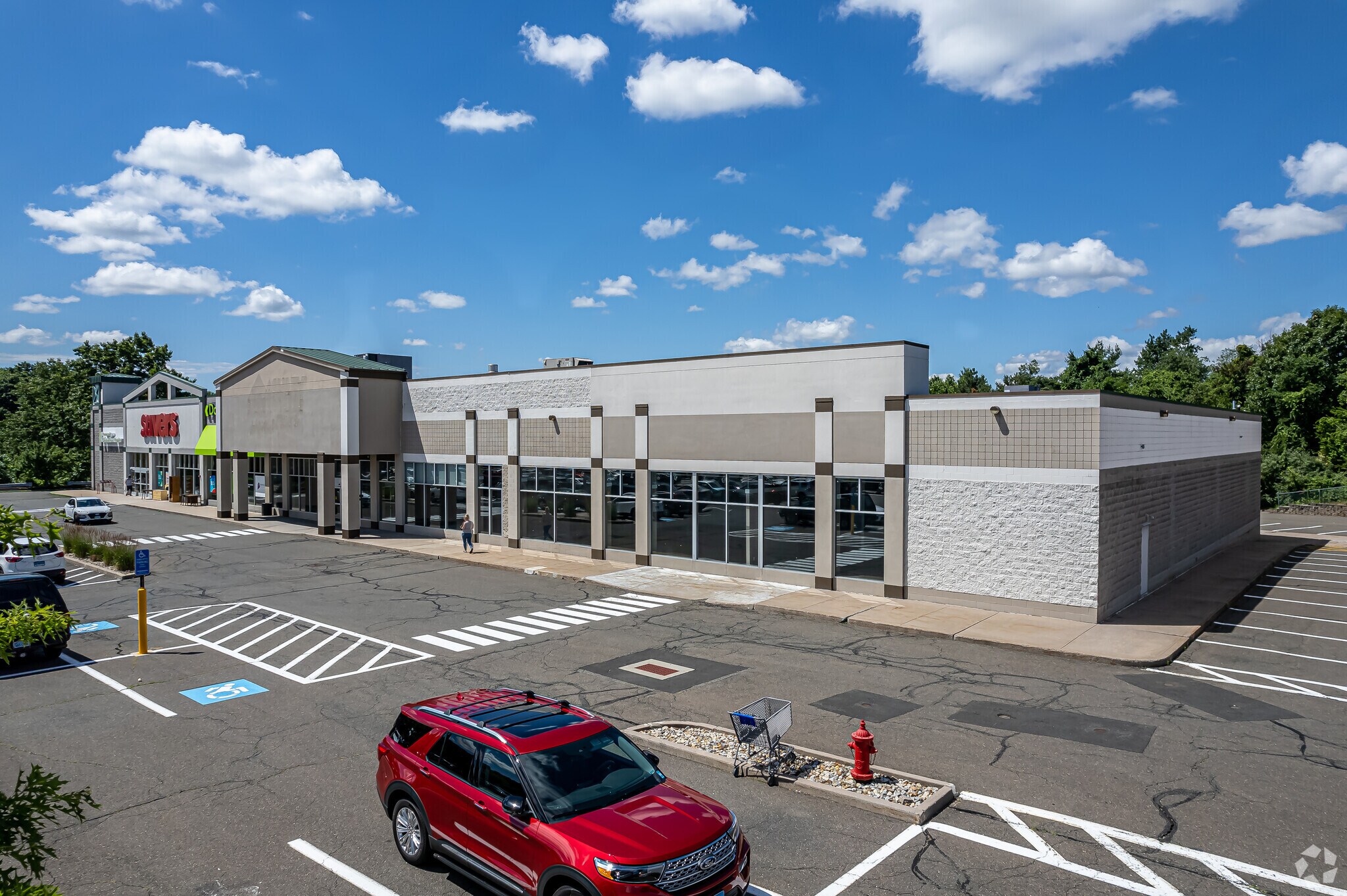 432 Buckland Hills Dr, Manchester, CT for lease Building Photo- Image 1 of 6