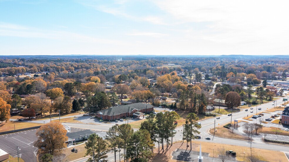 100 E John Hand Rd, Cedartown, GA for sale - Building Photo - Image 1 of 1